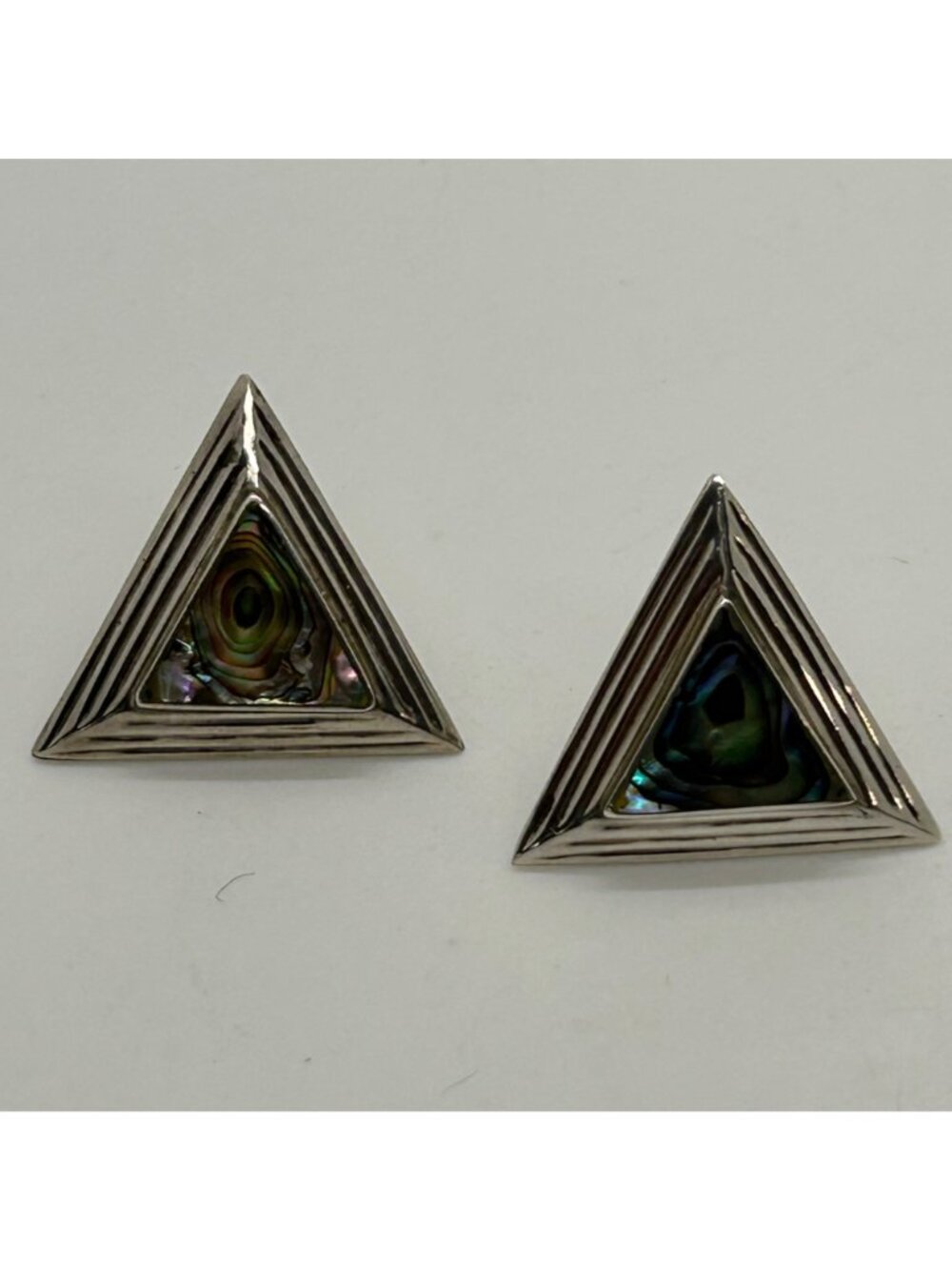 Stainless Steel Stud Earrings Abalone Triangle Geometric 1980s Irridesent - Picture 15 of 16